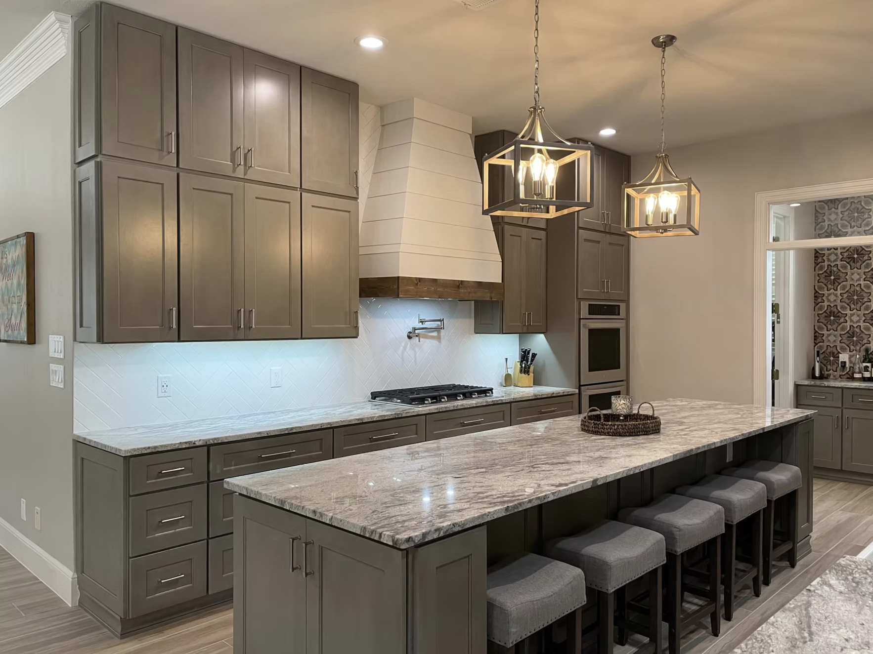 The Manacks' Whole-Home Remodel in Flower Mound, TX photo 4